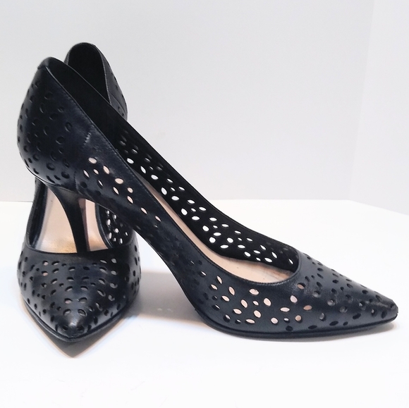 Club Monaco Shoes - Club Monaco April black eyelet pumps, size 8